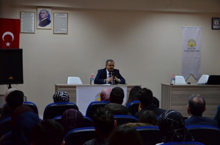 AYAY Bölümü Bahar Yarıyılı Akademik Açılış Dersini Sayın Rektörümüz Yaptı